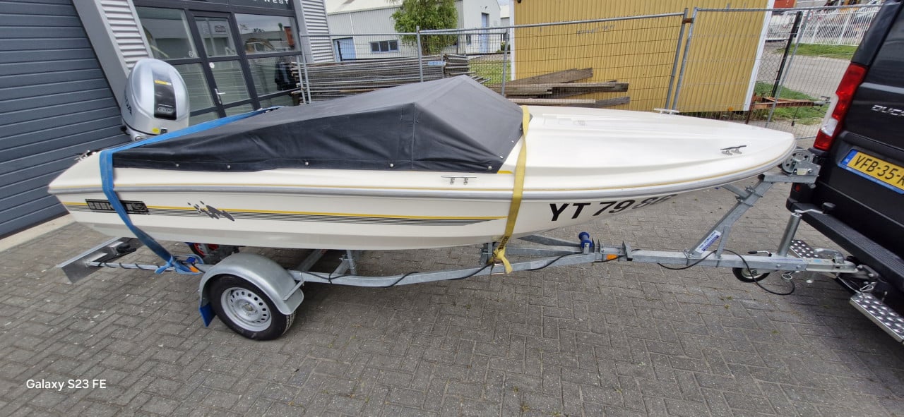 Beekman Ultra 430 met trailer en 60 pk Honda