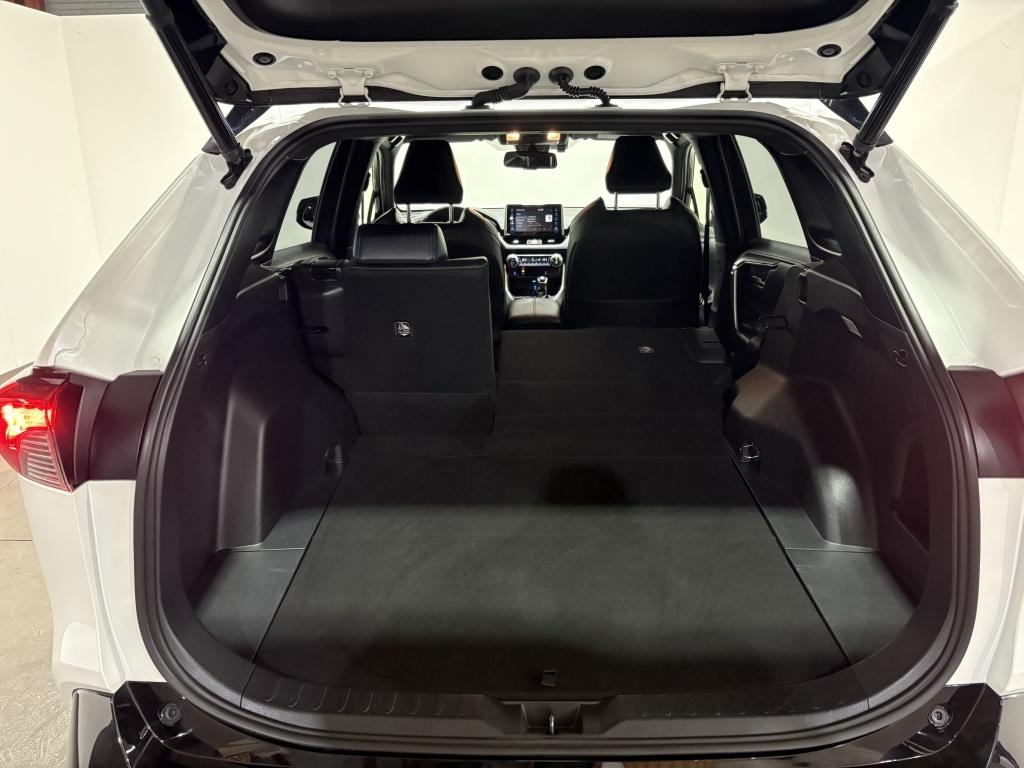 Toyota Rav4 2.5 hybrid awd style