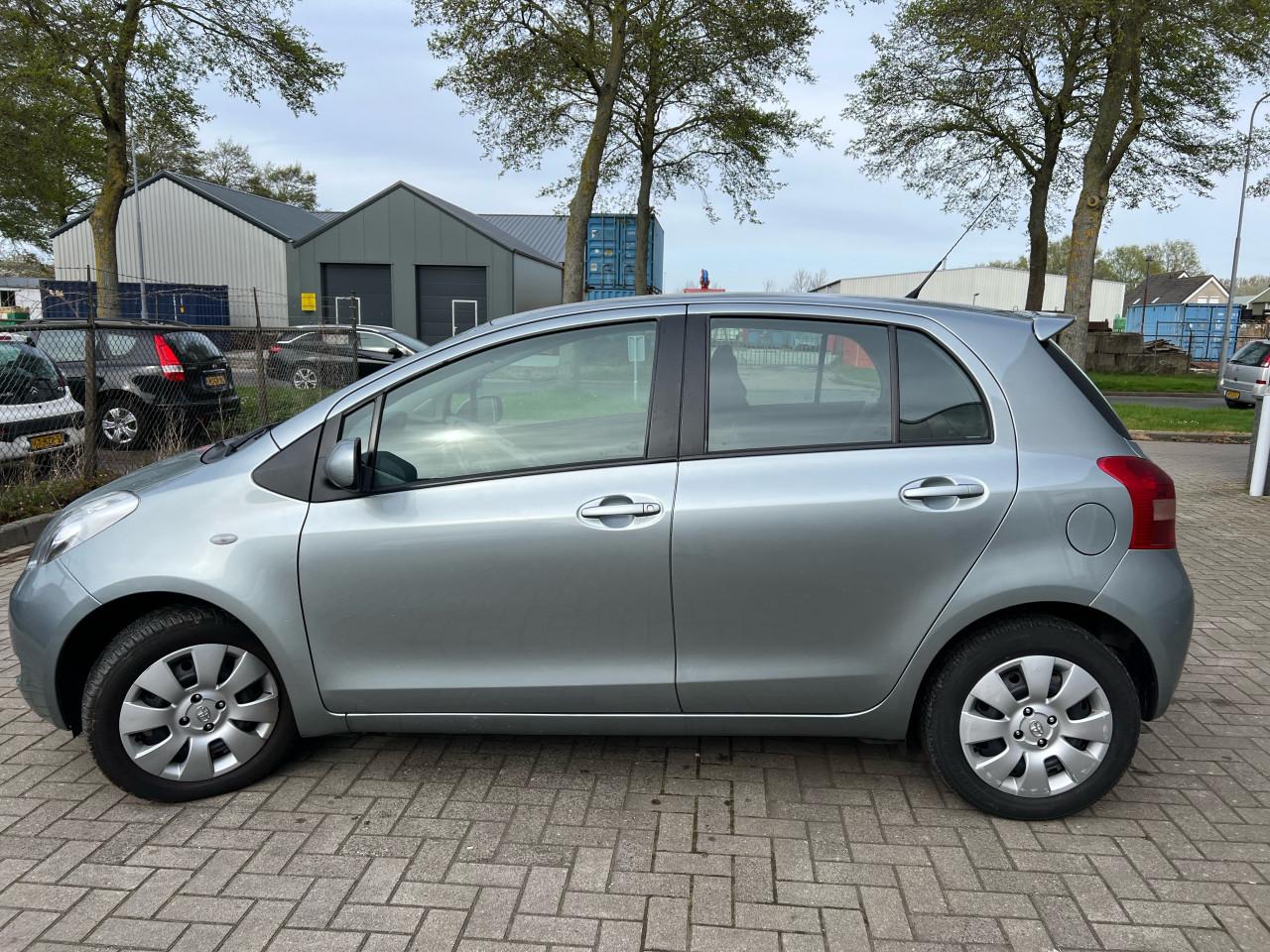 Toyota Yaris 1.3VVTI Sol 51.178km Automaat