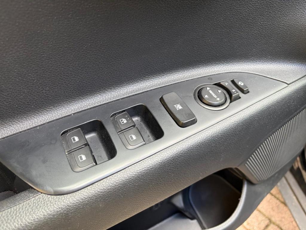 Kia Stonic 1.0 t-gdi dynpl.line