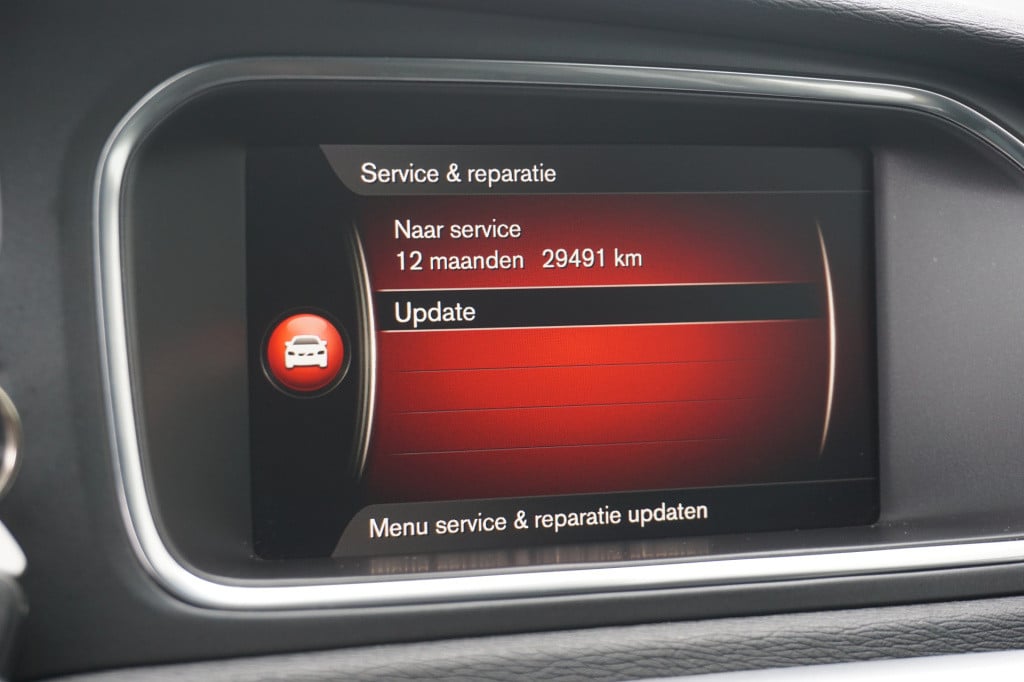 Volvo V40 1.5 t3 polar+ sport automaat / climate / navi / cruise / lane ass