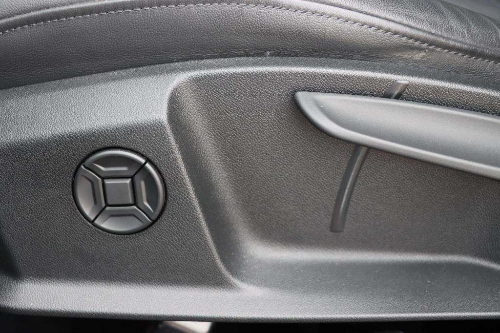 Audi E-tron sportback 55 quattro black edition 95 kwh 408pk s-line | soh 94