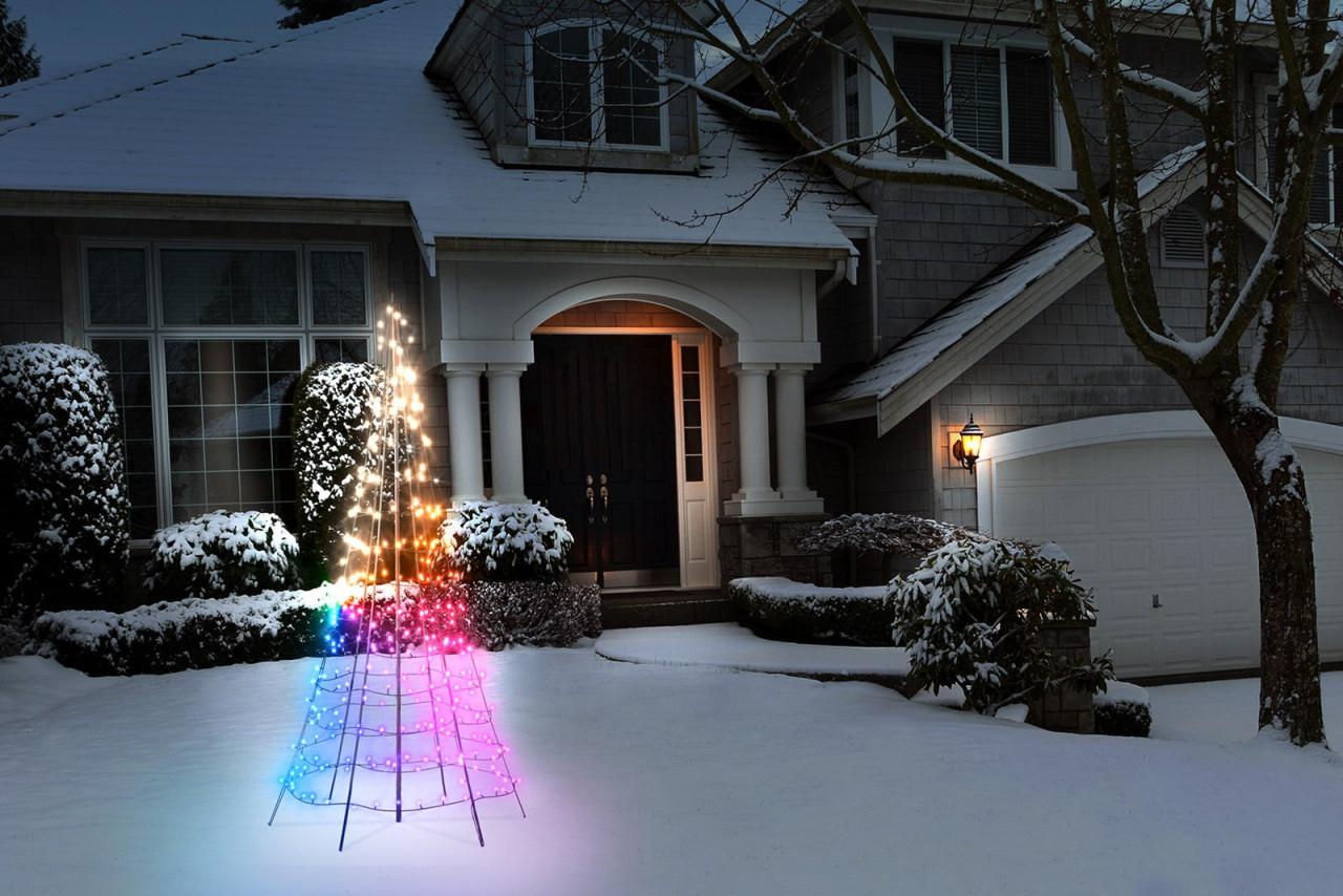 Twinkly kerstboom op paal · RGBW · 2 meter · 300 lampjes · Wifi / Bluetooth