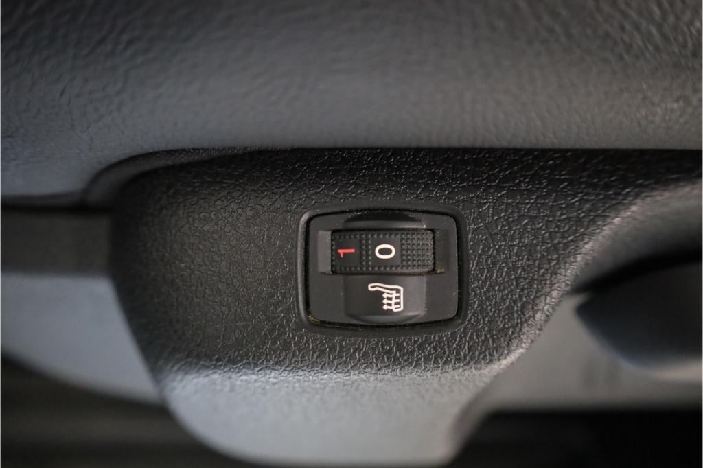 Opel Vivaro 2.0 cdti l3h1 edition inrichting i trekhaak i standkachel