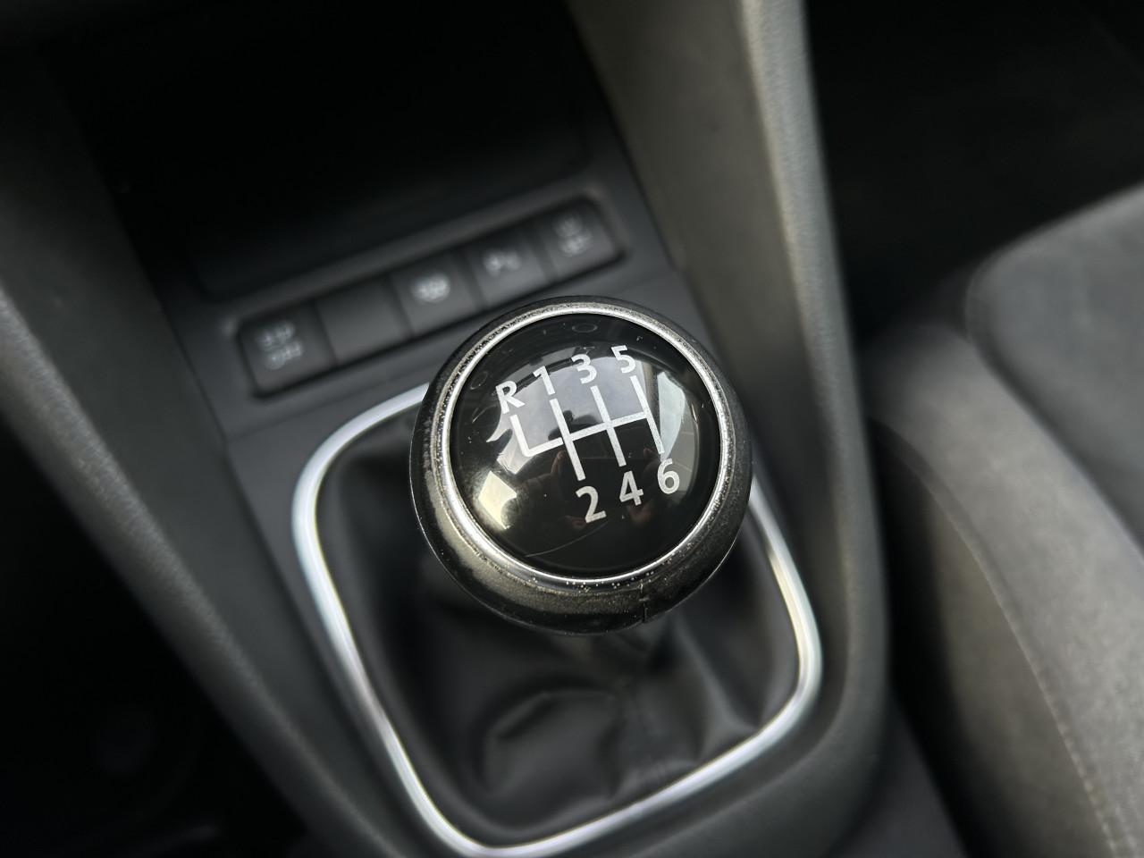 Volkswagen Golf 1.4 TSI Highline|CARPLAY/STOELV.|TREKH.