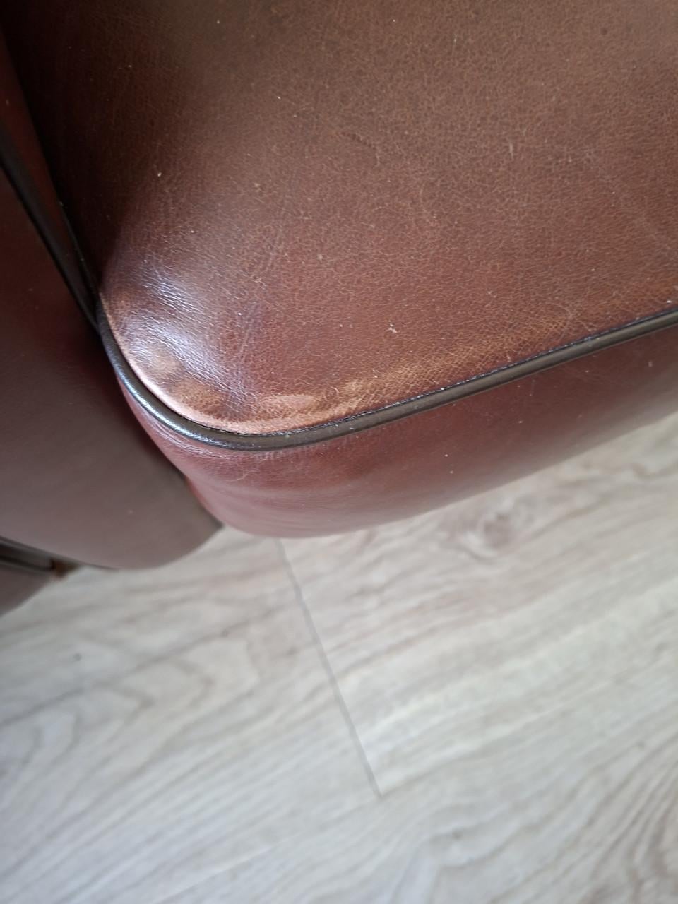 Schapenleren bank en stoelen