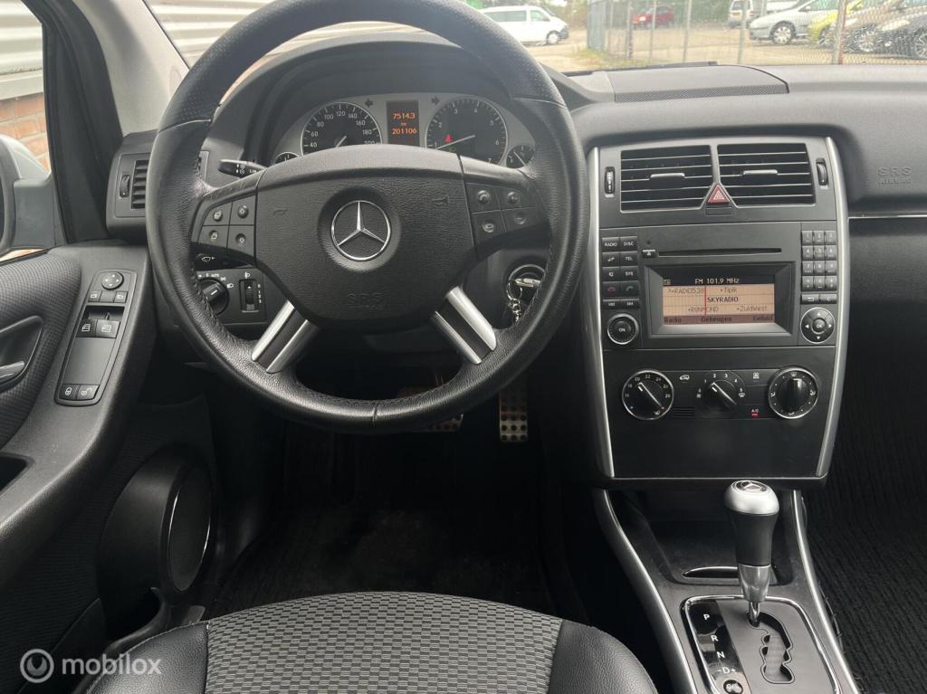 Mercedes-Benz B-Klasse 180 business class | orig. nl | trekhaak | apk