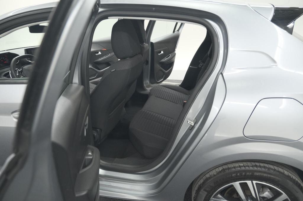 Peugeot 208 puretech 100 eat8 active pack | apple carplay | parkeersensoren