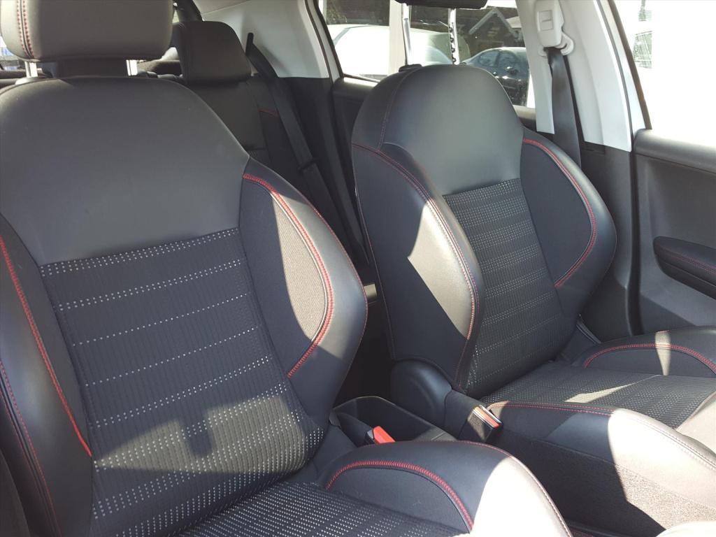 Peugeot 208 gtline 1.2-110pk automaat (eat6) trekhaak | apple carplay & and