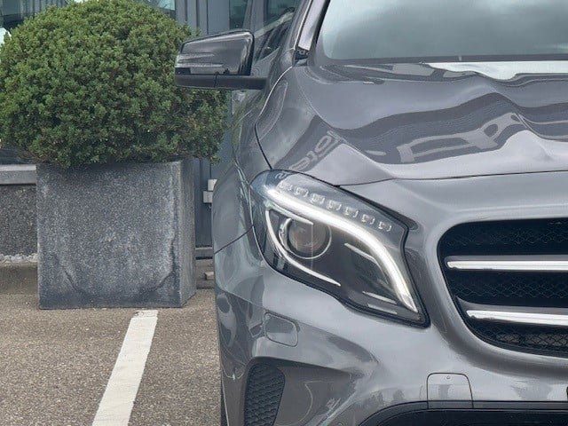 Mercedes-Benz Gla-klasse 200 ambition l panoramadak l night pakket l afneem