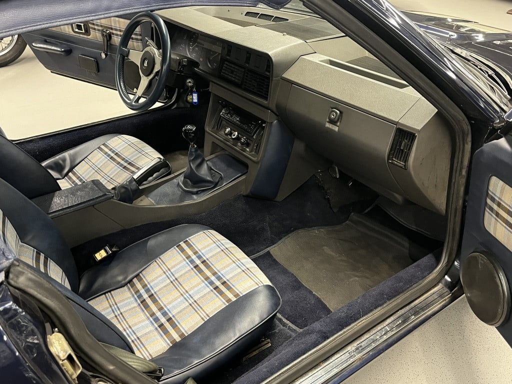 Triumph Onbekend tr 8 convertible v8 3.9 efi
