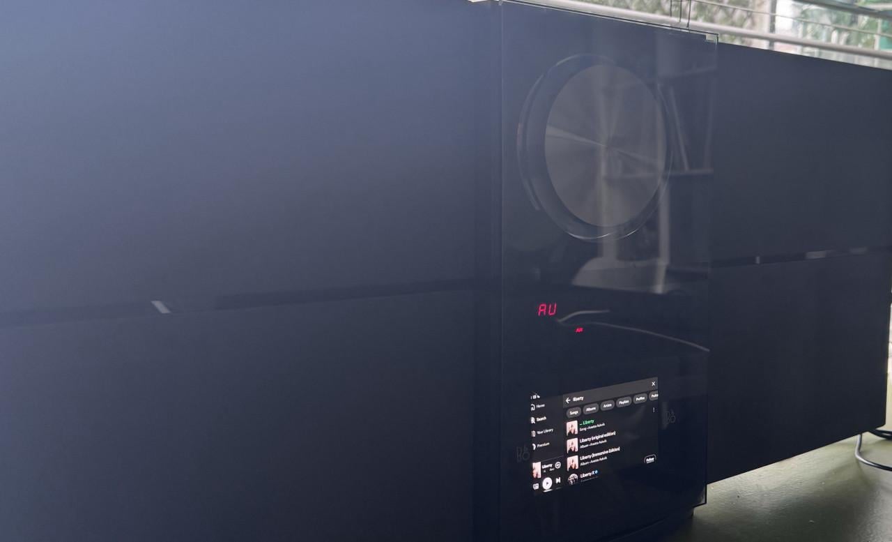 Bang en Olufsen Century2 M