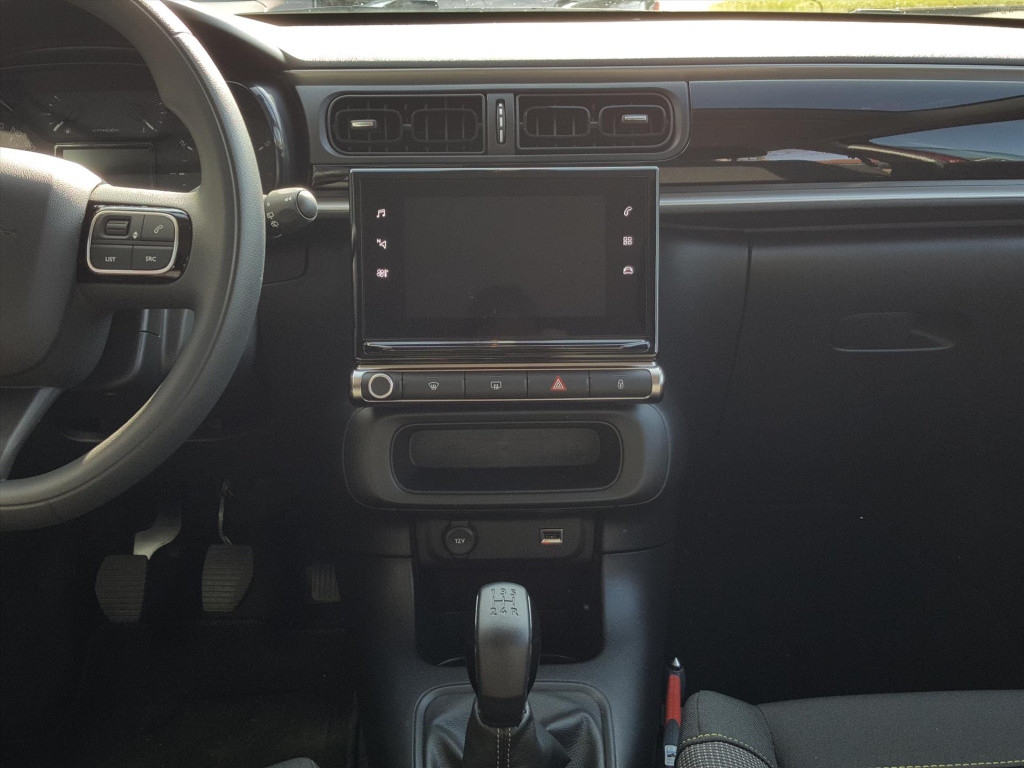 Citroen C3 1.2 puretech 83pk s&s plus navigatie | cruise & climate control 