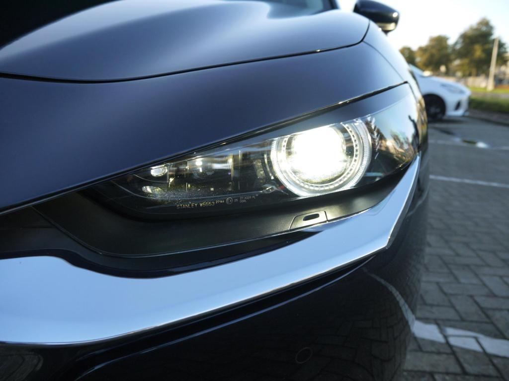 Mazda Cx-30 2.0 e-skyactiv-x m hybrid luxury 186 pk|automaat|trekhaak|rijkl