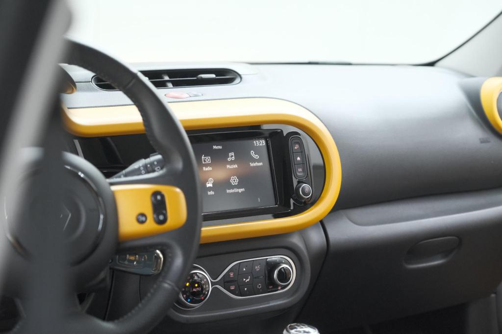 Renault Twingo 1.0 sce intens | premium | apple carplay | parkeersensoren |