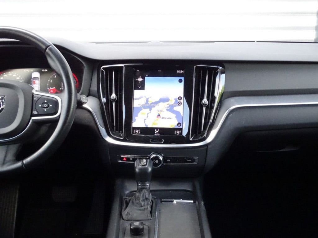 Volvo V60 2.0 t4
