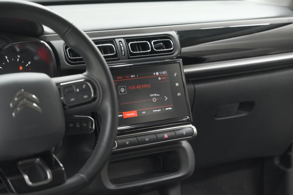 Citroen C3 puretech 82 feel edition | parkeersensoren | apple carplay | sto