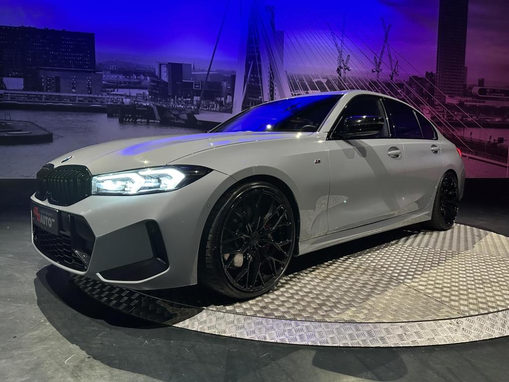 BMW 3-serie 330i m-sport *competitionstoelen*schuifdak*m-sport pro*