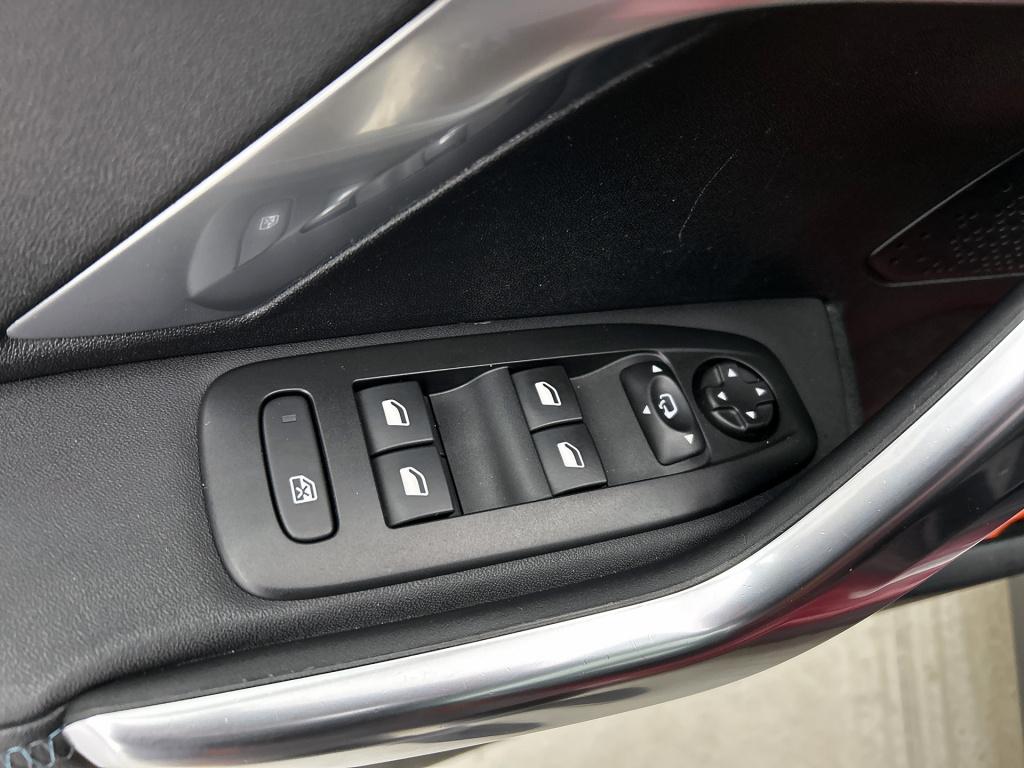 Peugeot 2008 110 pk automaat allure | rijklaar | panoramadak | trekhaak | s