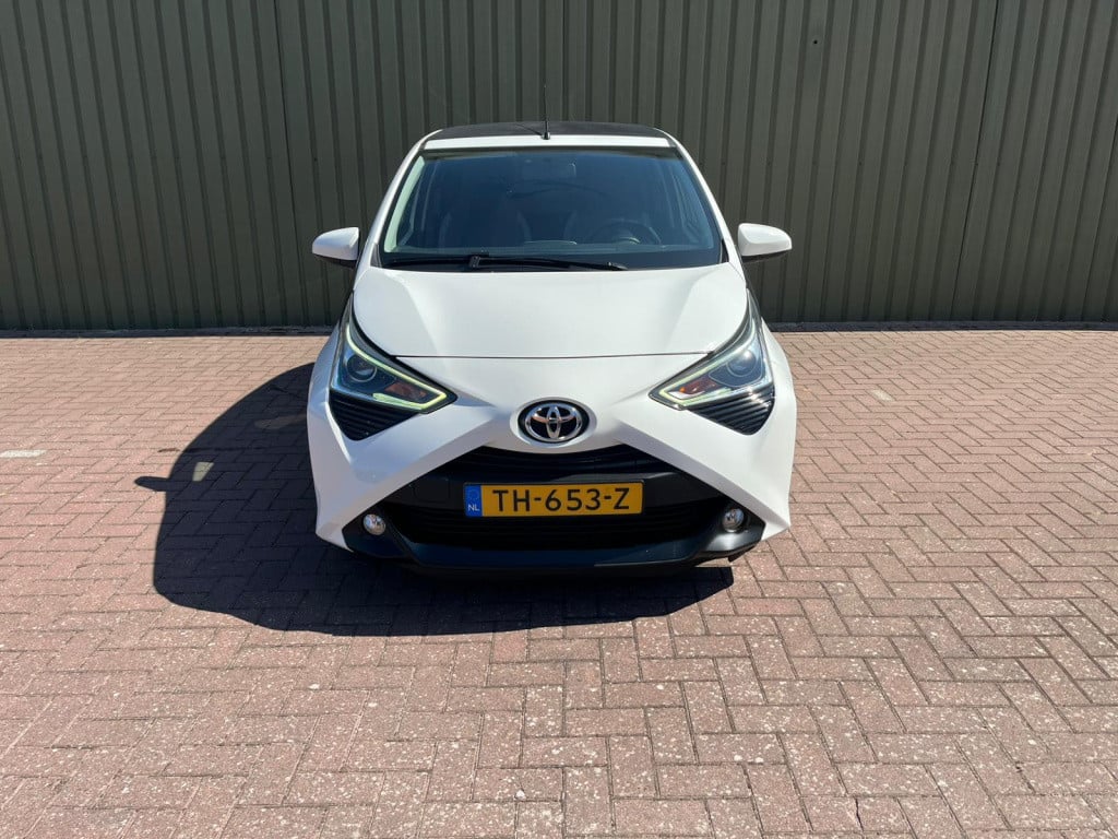 Toyota Aygo 1.0 vvt-i x-first cabriodak, apple carplay, achteruitrijcamera