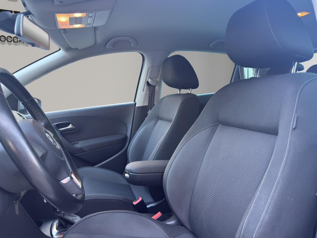 Volkswagen Polo 1.6 tdi highline dsg clima stoelverwarming