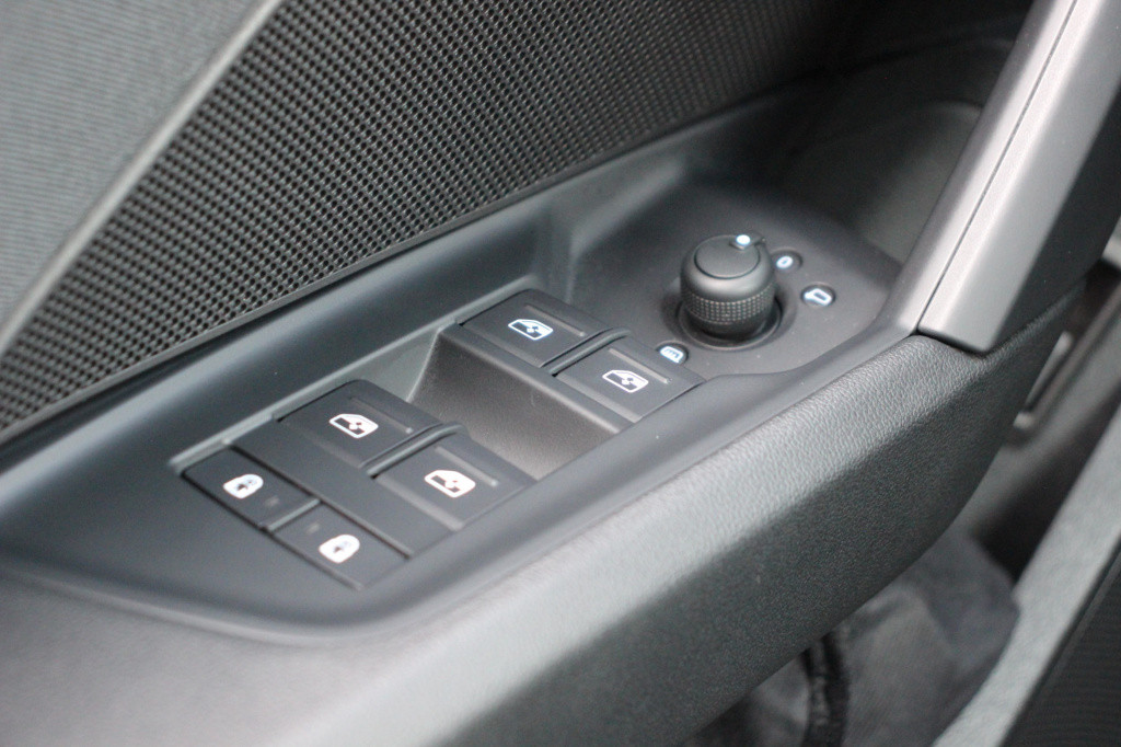 Audi A3 sportback 40 tfsi e business edition | cruise | dab | trekhaak