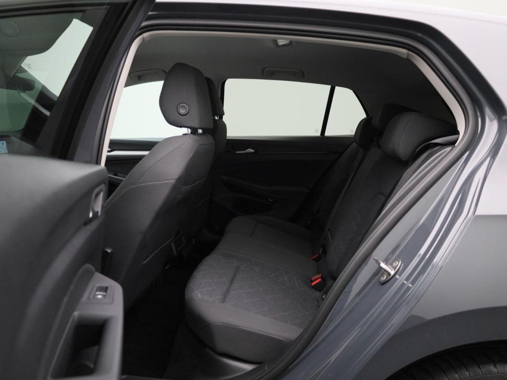 Volkswagen Golf 1.0 tsi life | navigatie | apple carplay / android auto | c