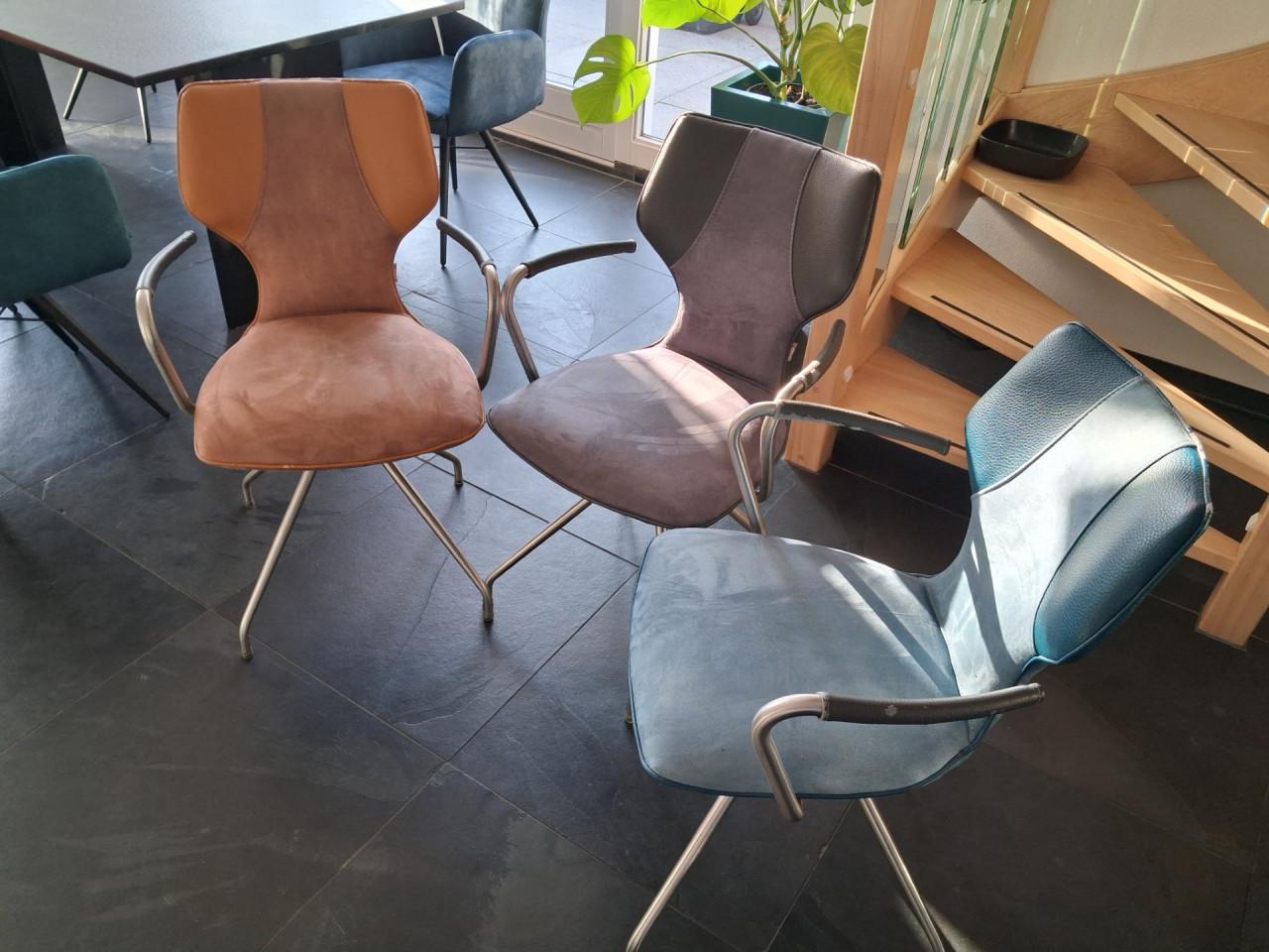 5 st. Xooon eetkamerstoelen in 3 verschillende kleuren