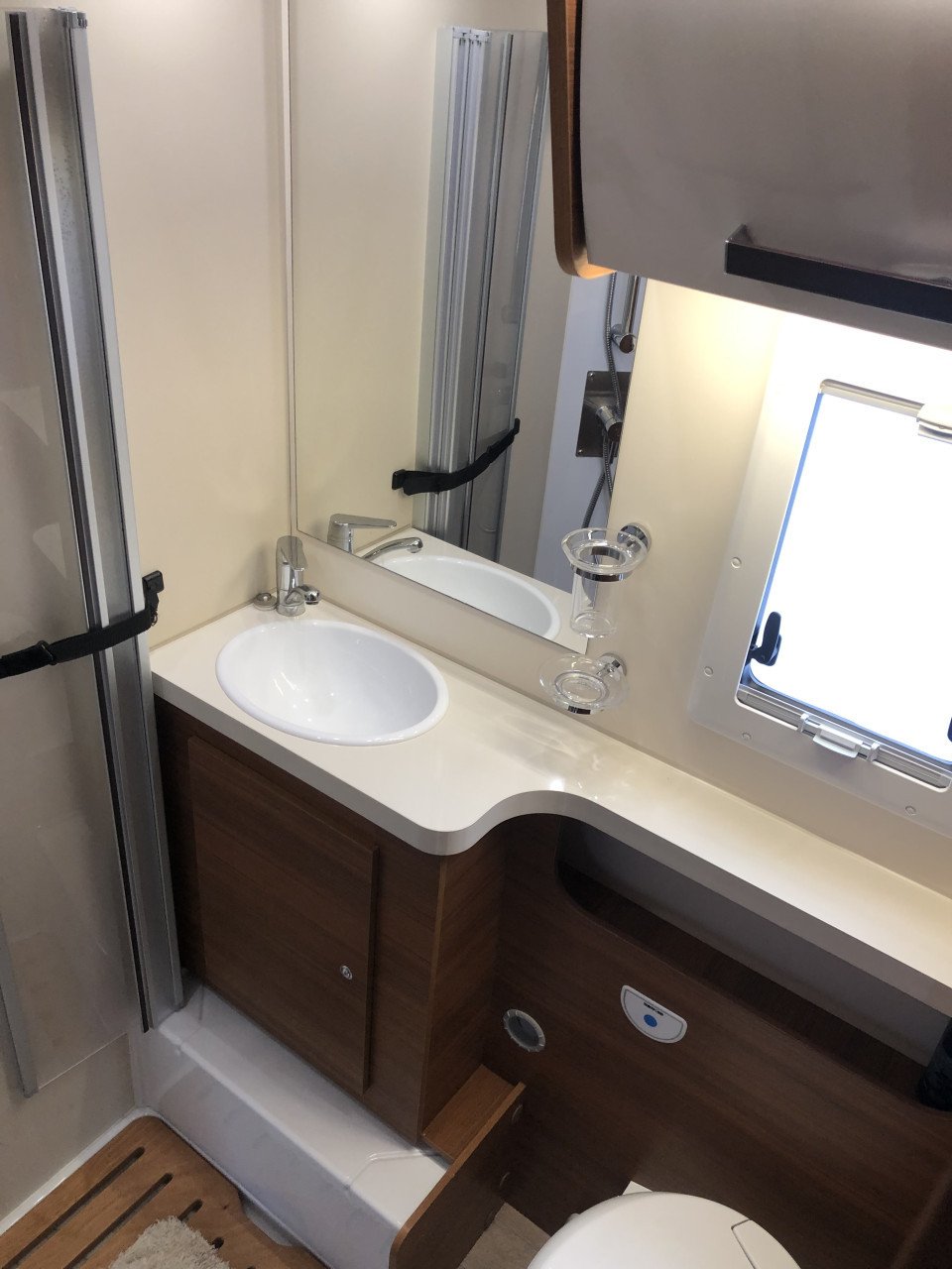 Camper te huur /camper huren