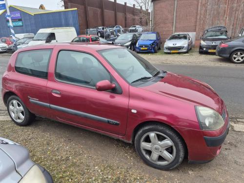 Renault Clio 1.2-16V  Apk 5-1-2027