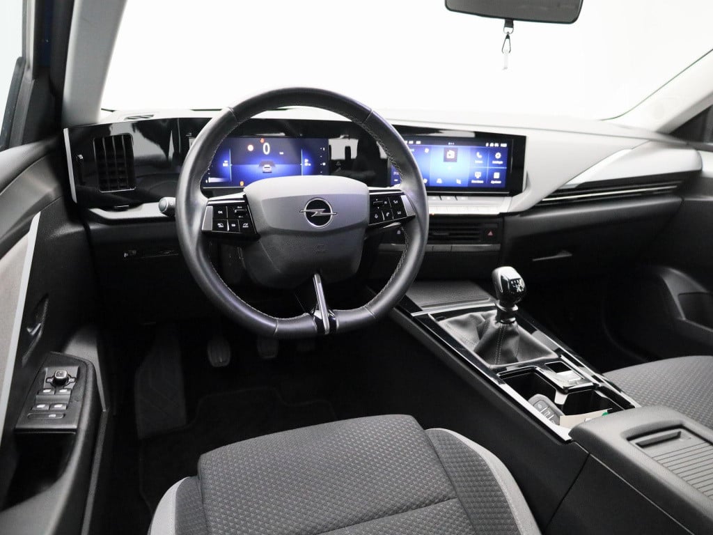 Opel Astra 1.2 edition