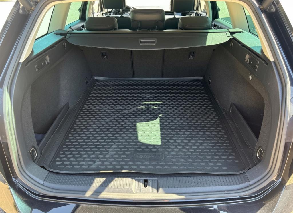 Volkswagen Passat variant 1.4 tsi act highline