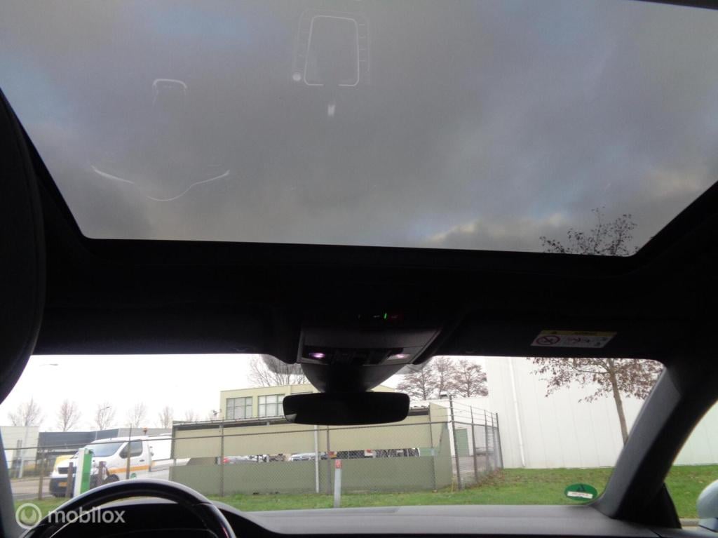 Volkswagen Arteon 2.0 tsi business r-line/ dsg-7/pano/dcc/stoeverw/ 20'' lm