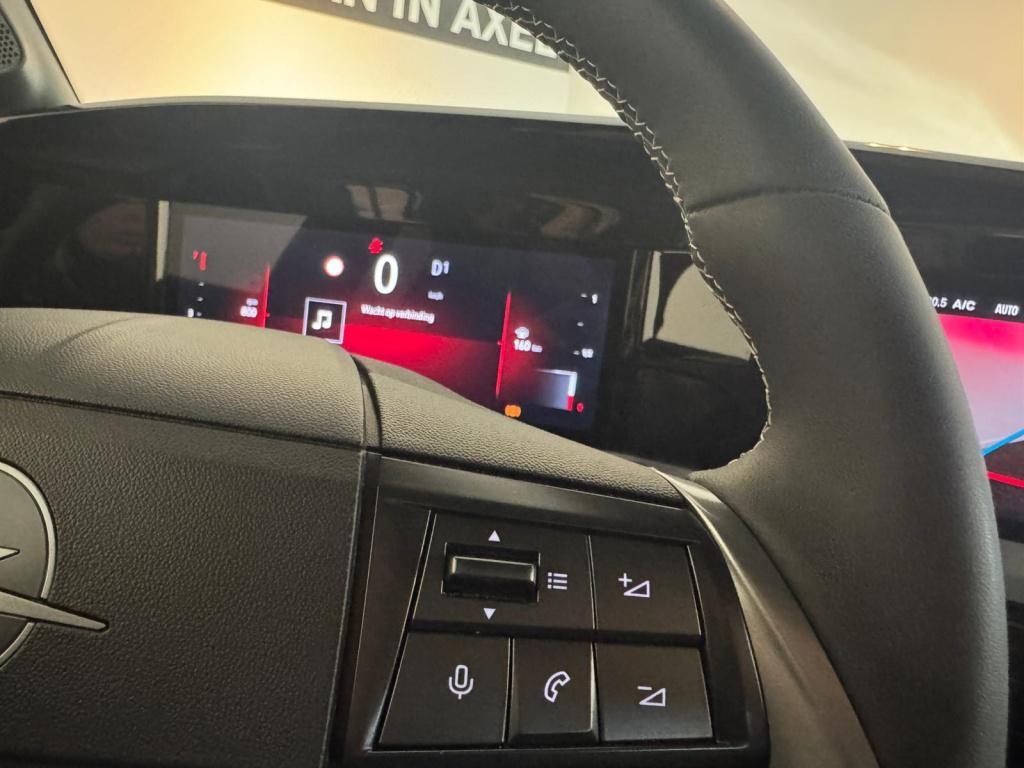 Opel Mokka 1.2 turbo gs black pack (model 2025)