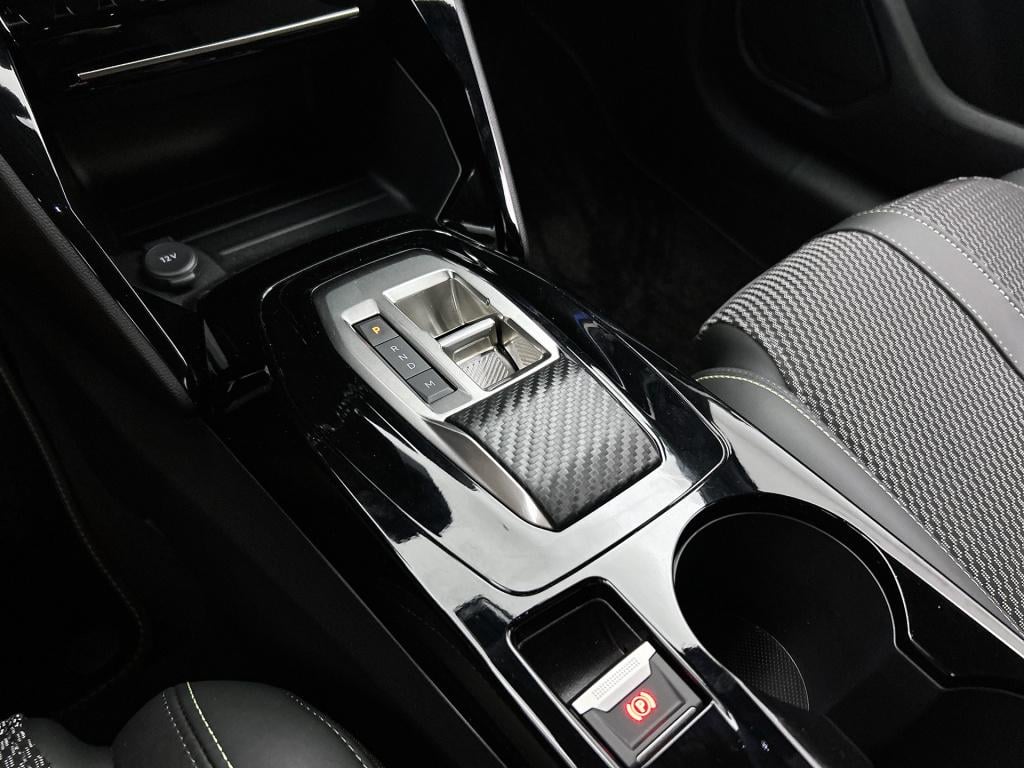 Peugeot 208 hybrid 145pk automaat gt | rijklaar | adaptief cruise control |