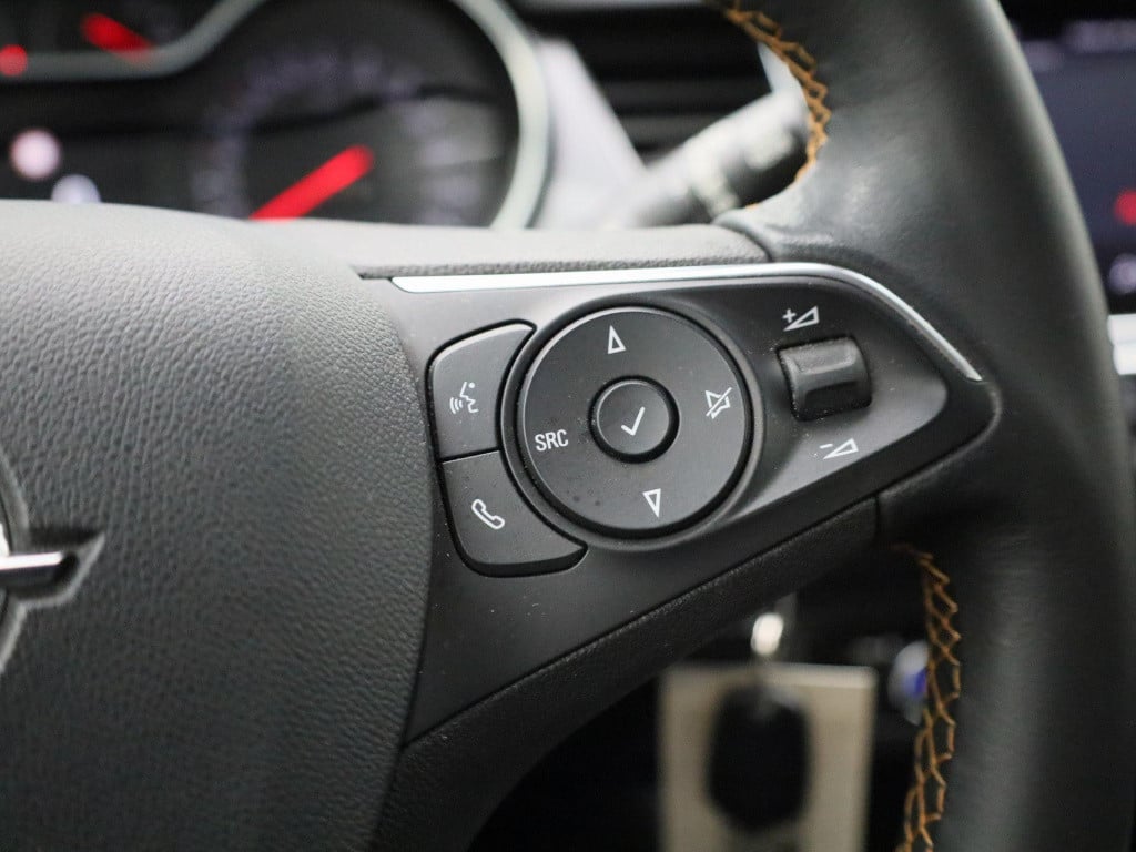 Opel Crossland X 1.2 turbo innovation | navigatie | apple carplay / android