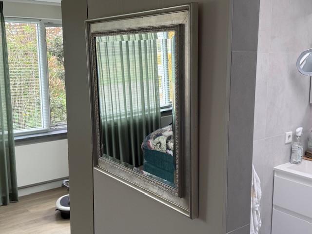 3 zilverkleurige spiegels 74 x 74 cm