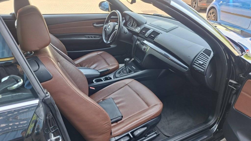 BMW 1 SERIE 118i Executive Cabrio bj:2008 airco-leer lm-velgen apk 2027