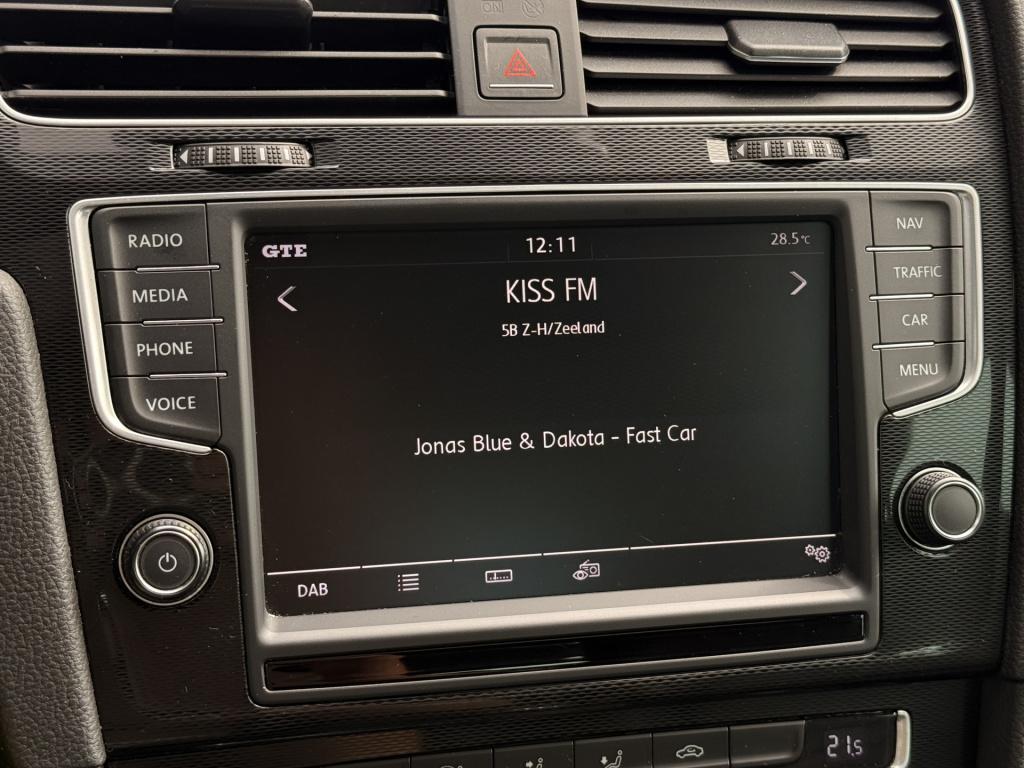 Volkswagen Golf 1.4 tsi gte | leder | pano | apple carplay | achteruitrijca