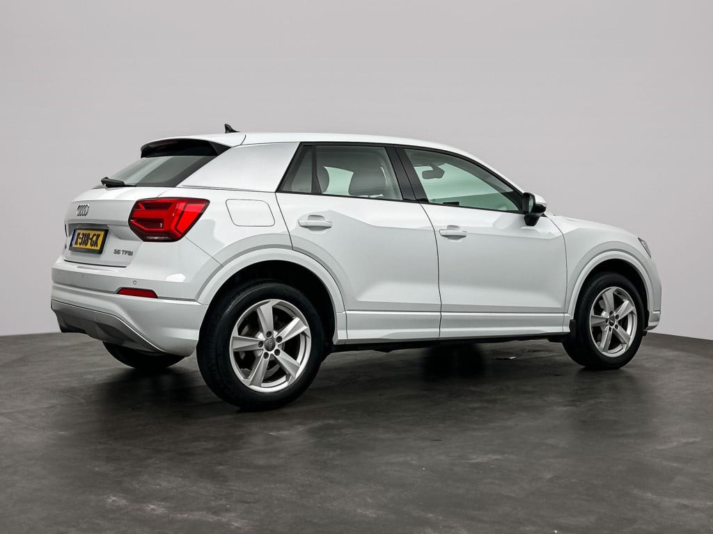 Audi Q2 35 tfsi cod automaat virtual pdc