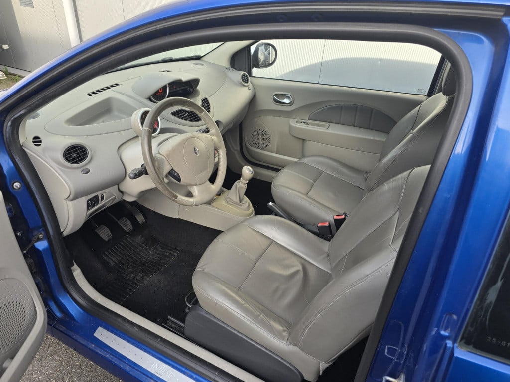 Renault Twingo 1.2-16v initiale