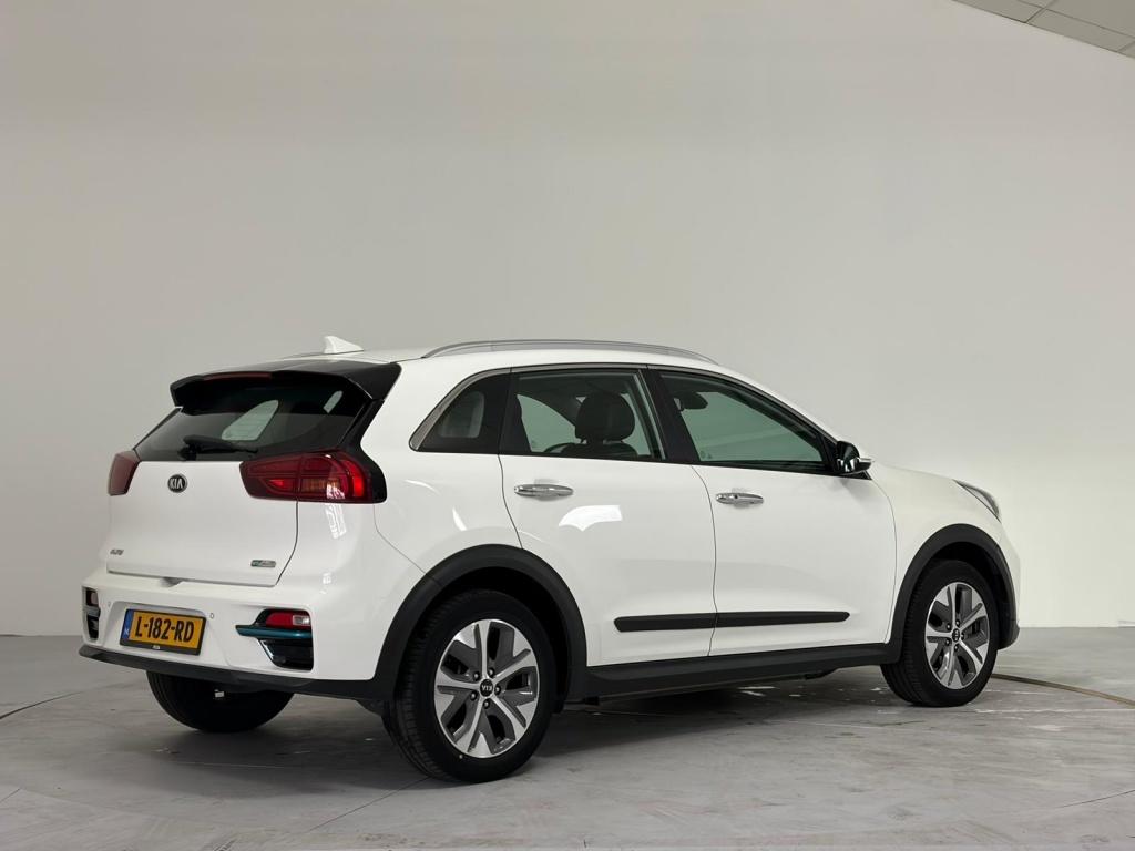 Kia E-niro dynamicline 64 kwh | soh 96% |
