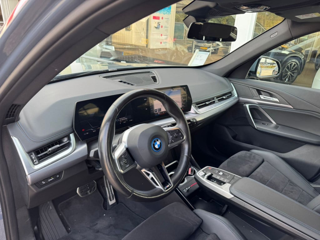 BMW Ix1 xdrive30 launch edition 67 kwh