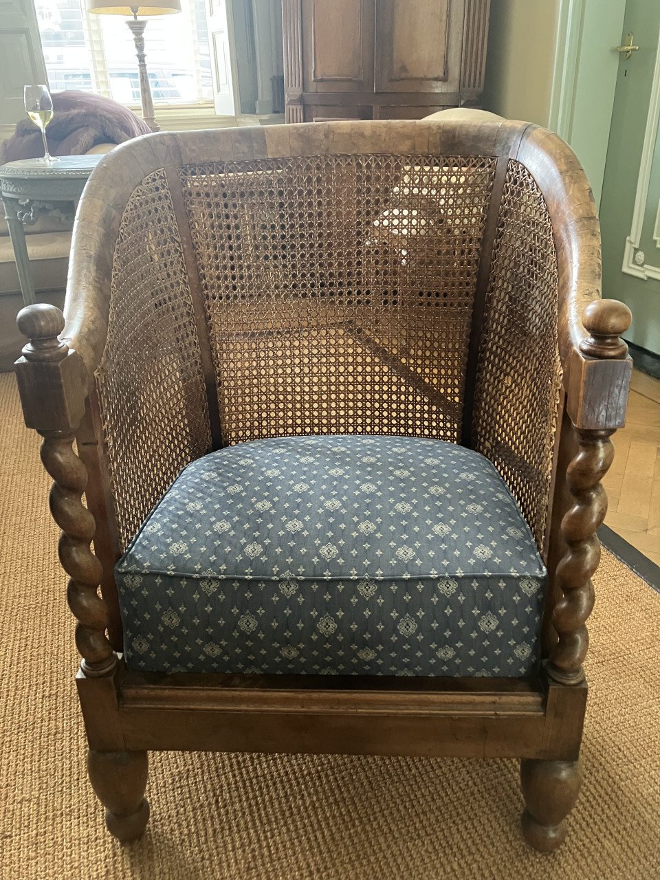 Prachtige antieke stoelen