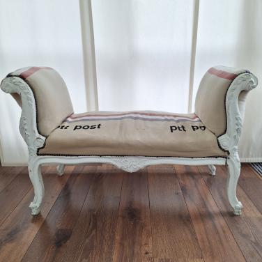 Brocant bankje met PTT Post Print