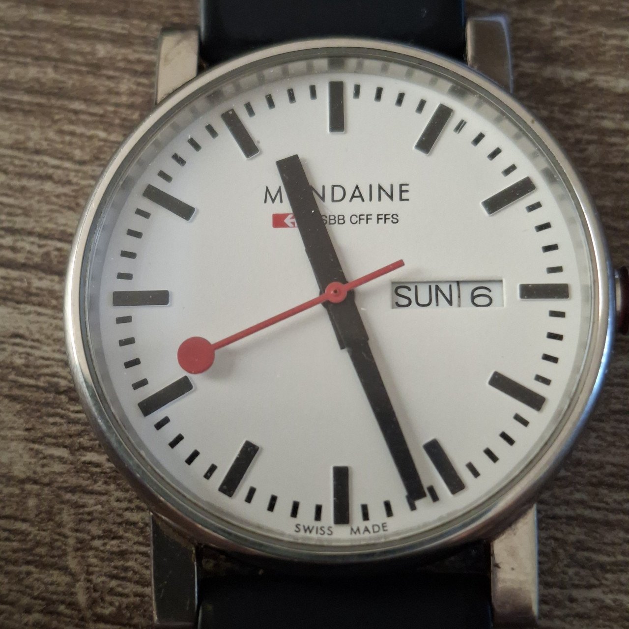 Mondaine Unisex horloge