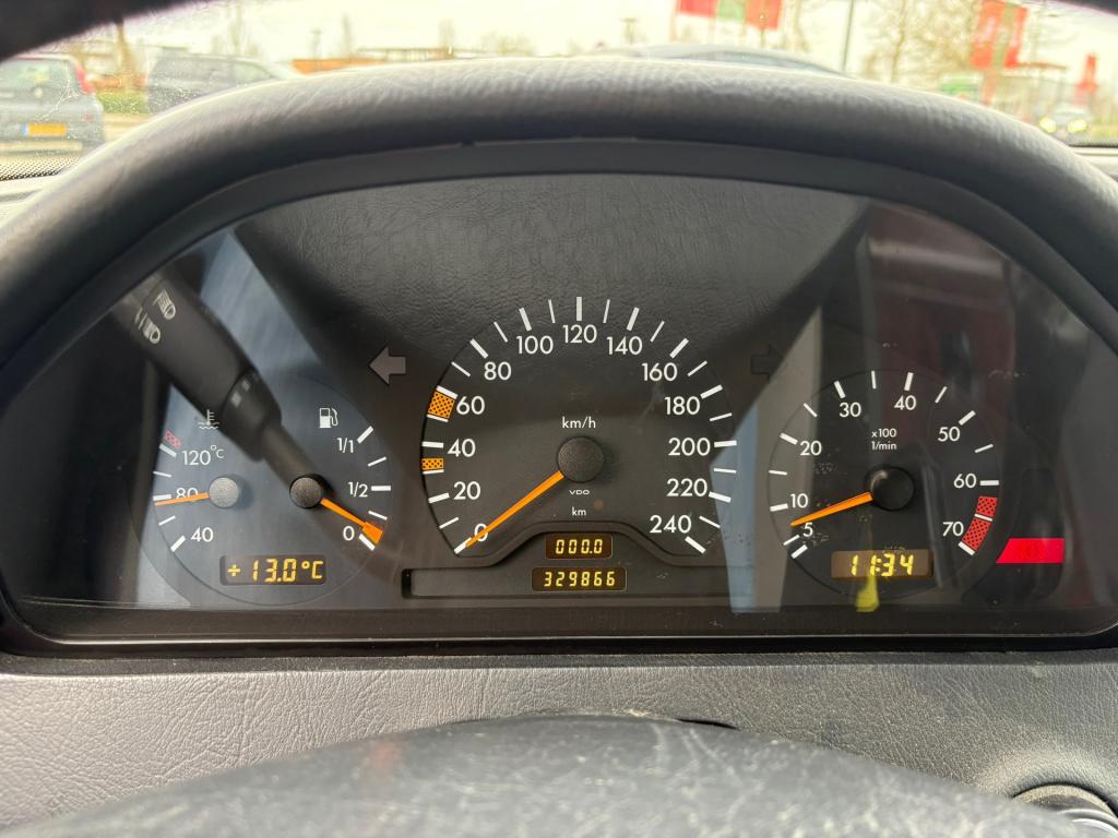 Mercedes-Benz C-Klasse combi 180 elegance