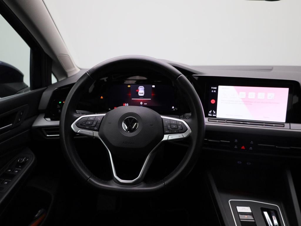 Volkswagen Golf 1.5 etsi style | automaat | panoramadak | apple carplay/ an