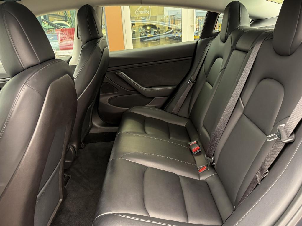 Tesla Model 3 long range awd 75 kwh | stoelverwarming v+a | pano | nomad te