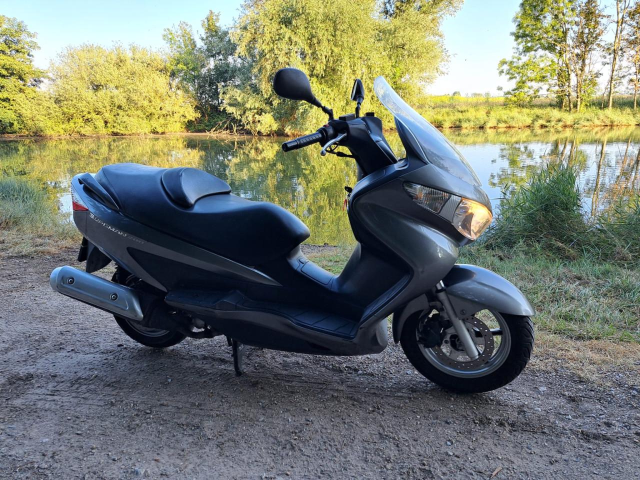 Suzuki Burgman UH200 (A2 rijbewijs geschikt)